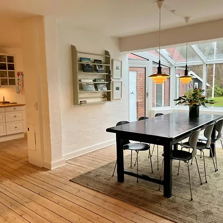 Personality And Classic Elegance In